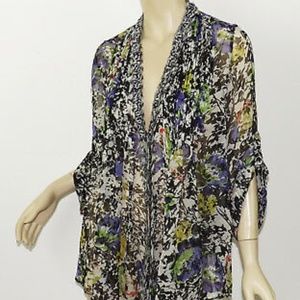 Elizabeth and James Tokyo Top Silk Floral Size XS